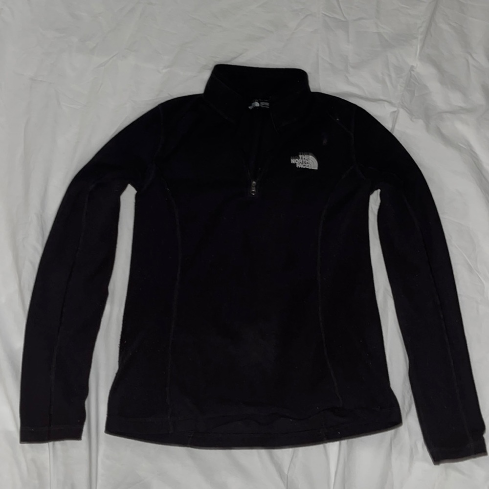 North Face fleece pullover!!